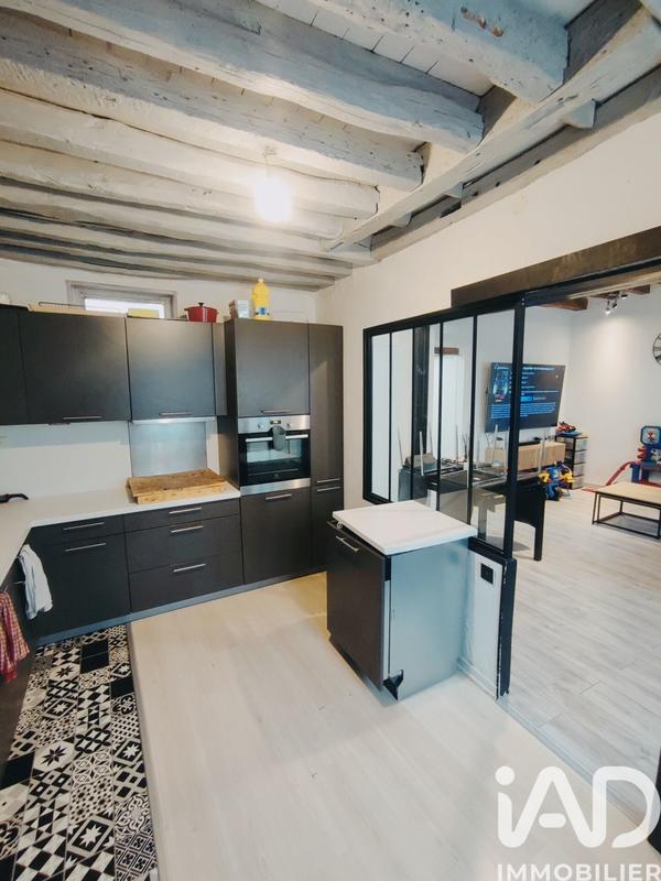 Maison - 95 m² - 5 pièces