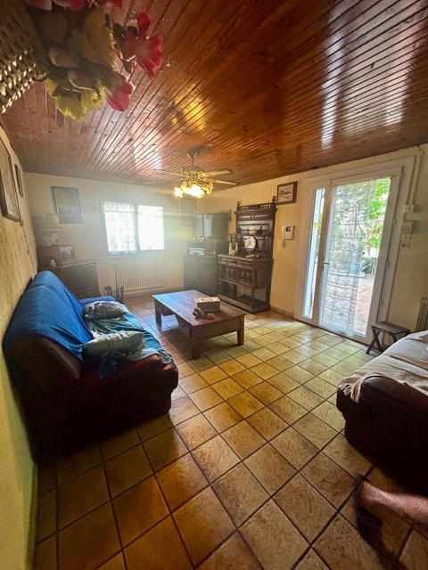 Maison - 308 m² - 13 pièces