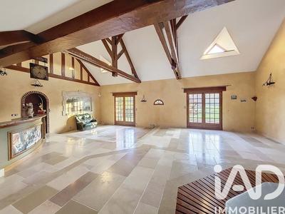 Maison - 294 m² - 10 pièces