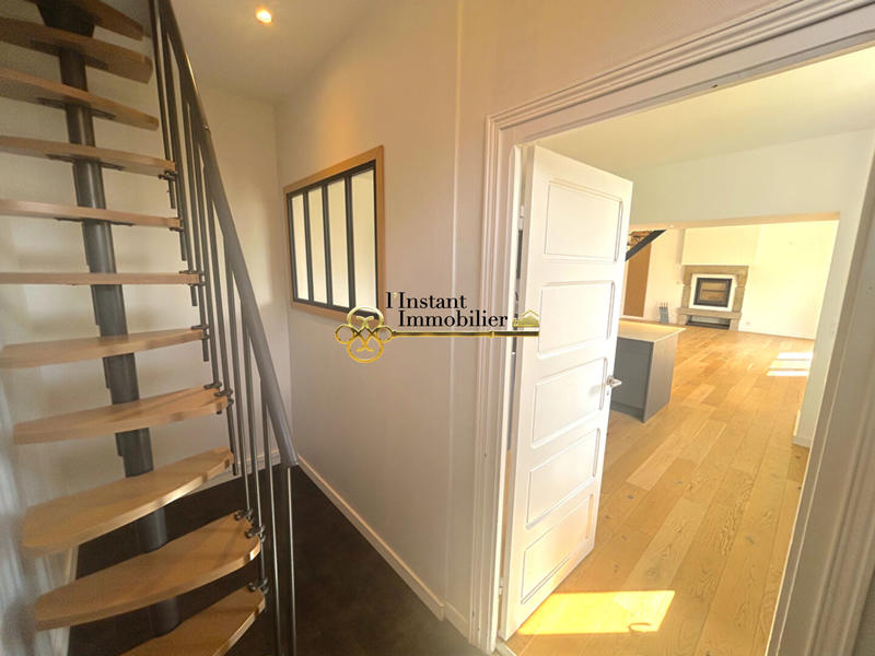 Maison - 102 m² - 5 pièces