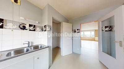 Appartement - 89 m² - 4 pièces