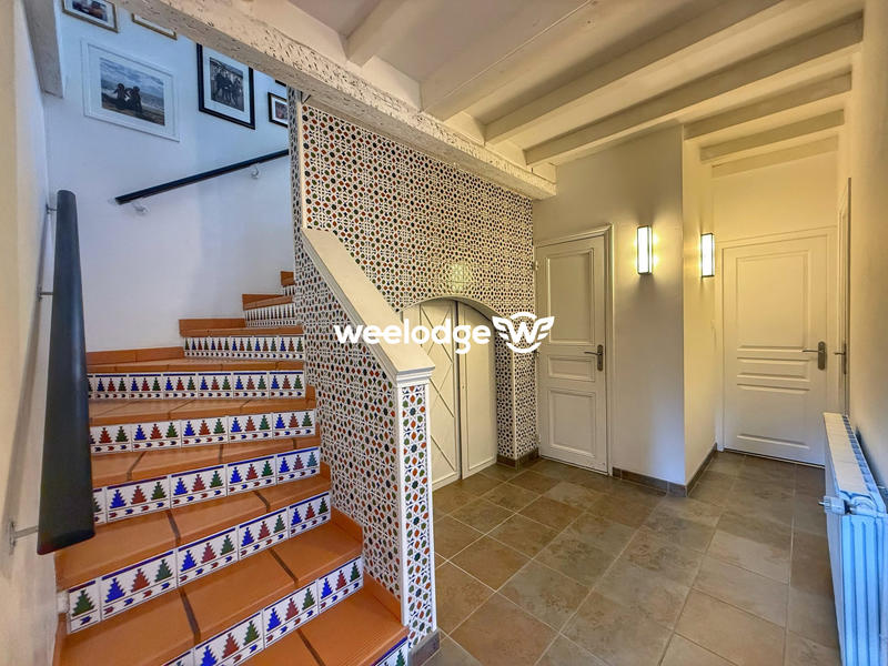 Maison ancienne - 225 m² - 7 pièces