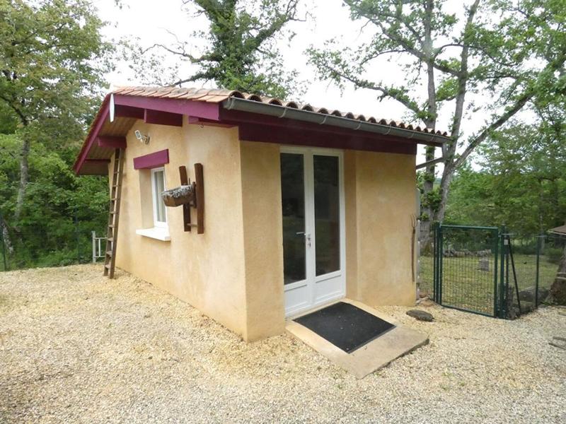 Maison - 260 m² - 9 pièces