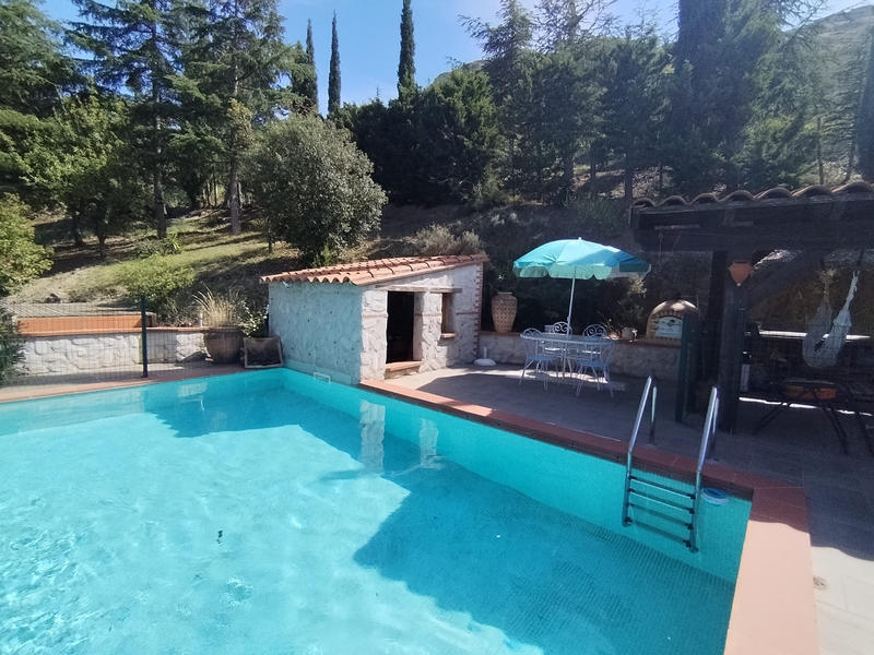 Villa - 200 m² - 7 pièces