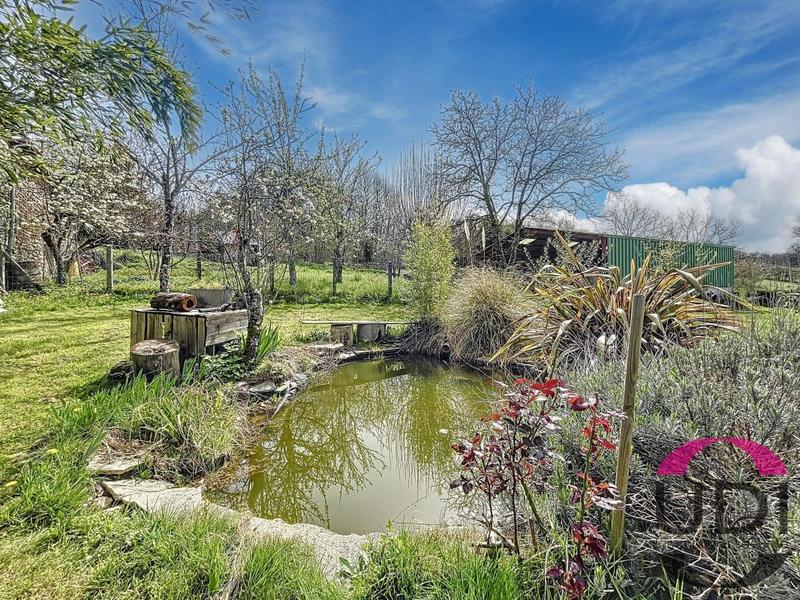 Maison - 161 m² - 6 pièces