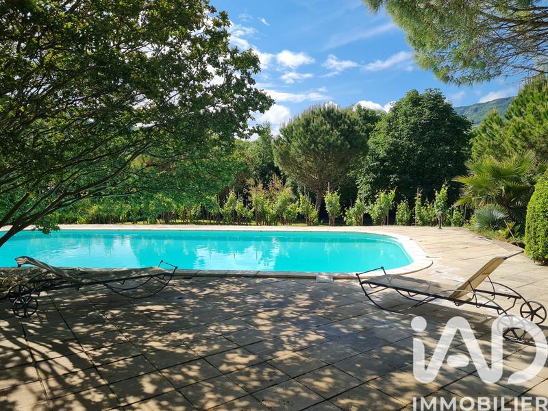 Maison de maîtres - 195 m² - 6 pièces