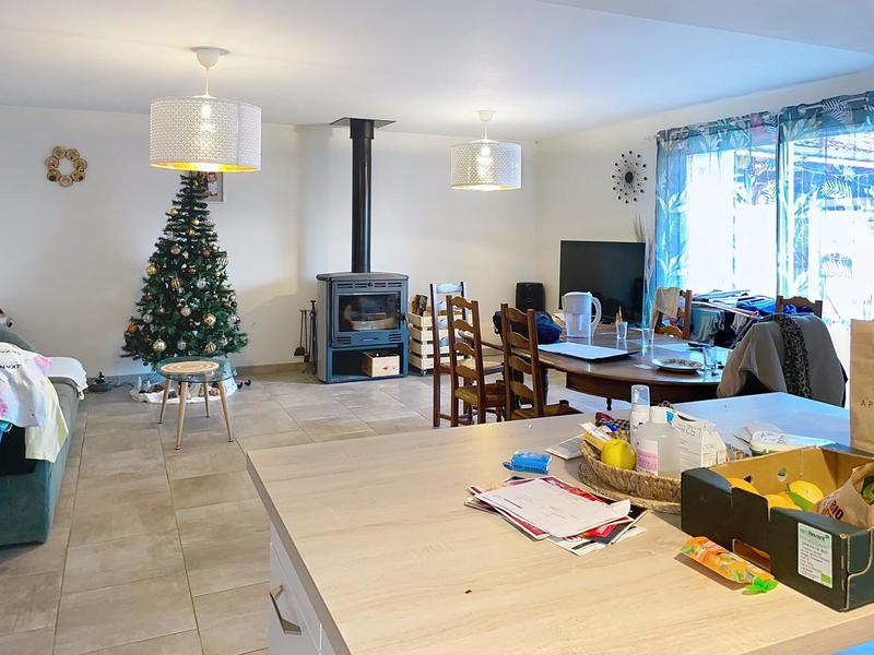 Maison - 180 m² - 5 pièces