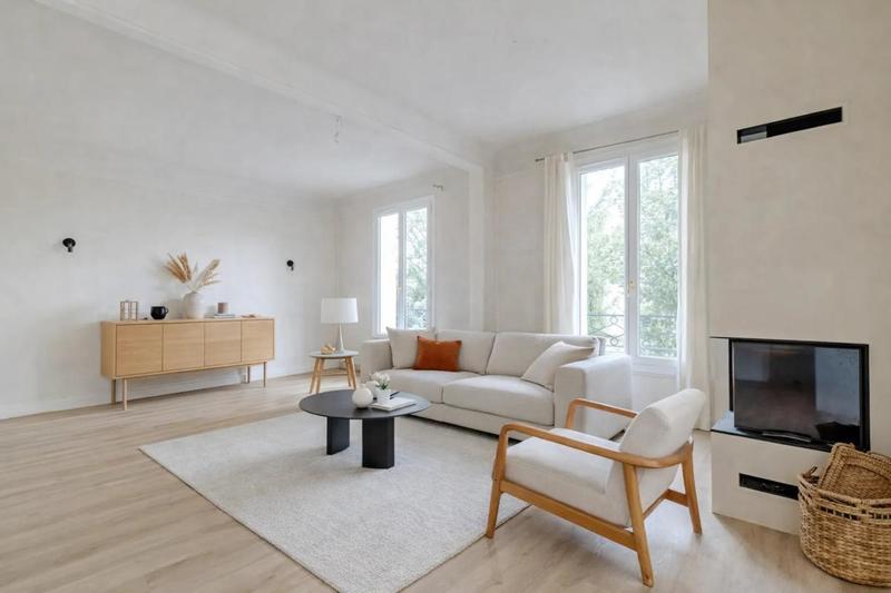 Maison - 180 m² - 8 pièces