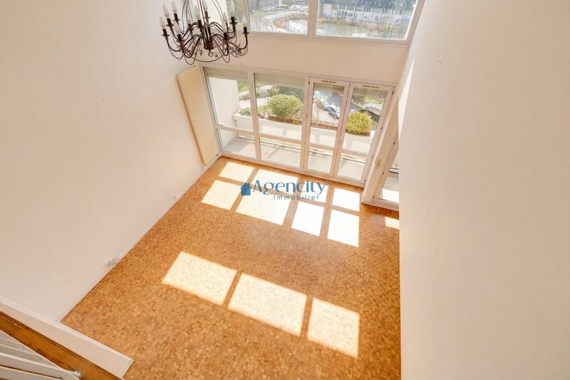 Duplex - 122 m² - 6 pièces