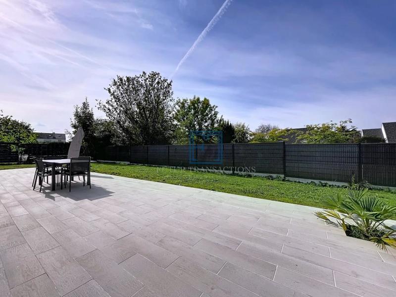 Maison - 157 m² - 7 pièces