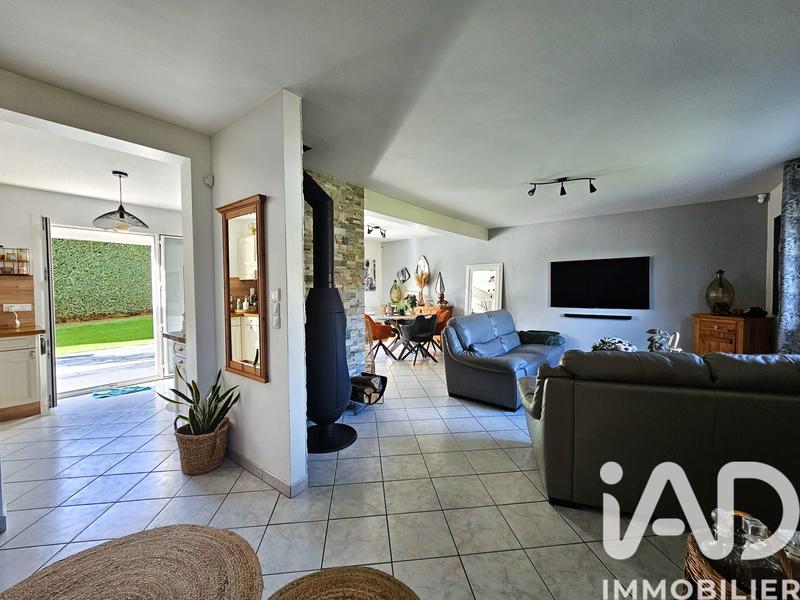 Maison - 129 m² - 6 pièces