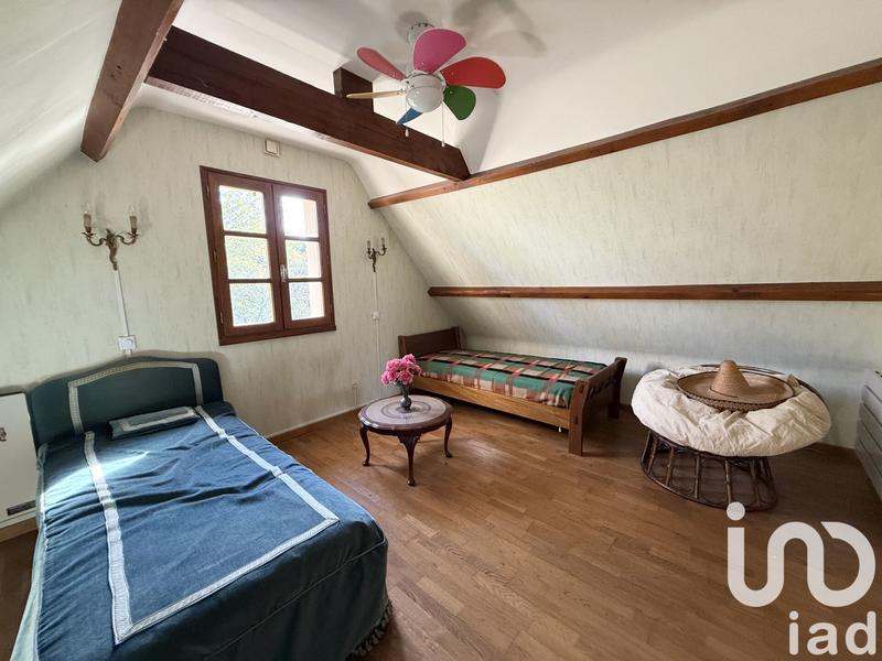 Maison - 186 m² - 9 pièces