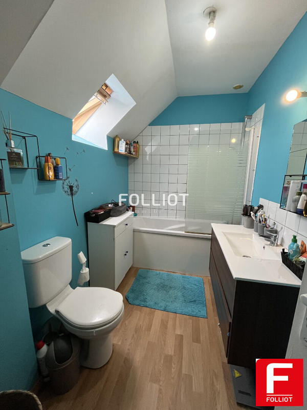 Maison - 166 m² - 8 pièces