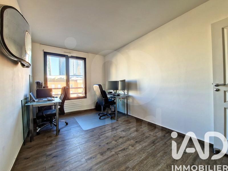 Appartement - 93 m² - 4 pièces