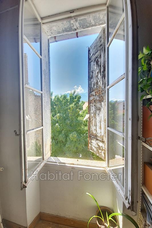 Propriété - 880 m² - 20 pièces