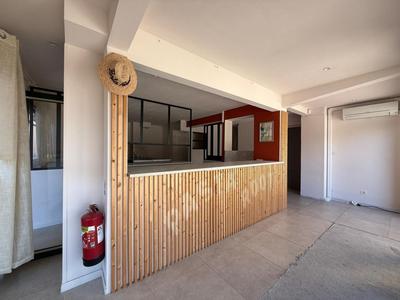 Bureau - 85 m² - 4 pièces