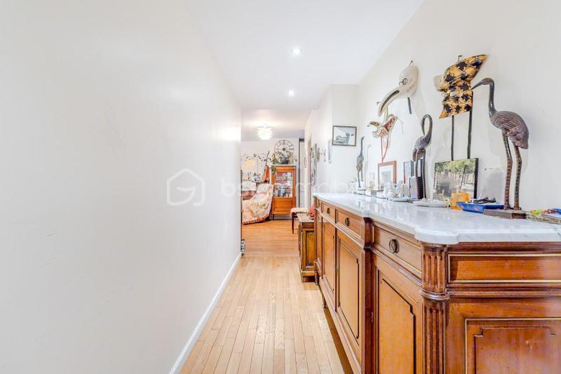 Appartement - 103 m² - 5 pièces