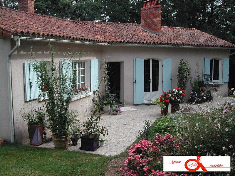 Maison - 160 m² - 5 pièces