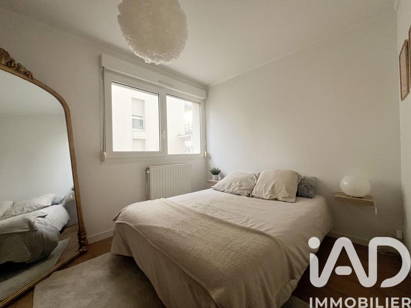 Appartement - 100 m² - 5 pièces