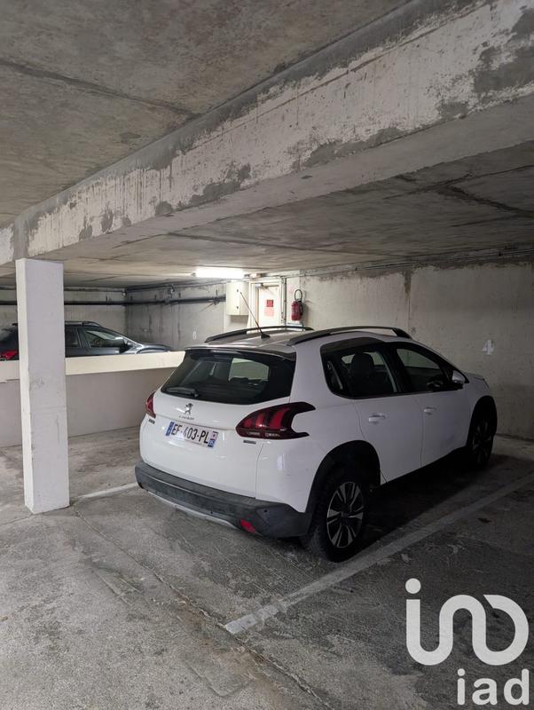 Parking - 12 m²