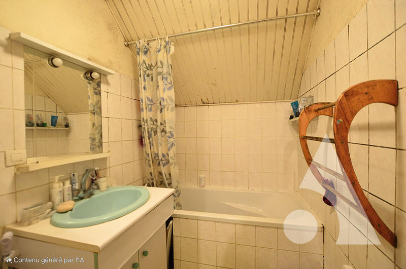 Maison - 80 m² - 4 pièces