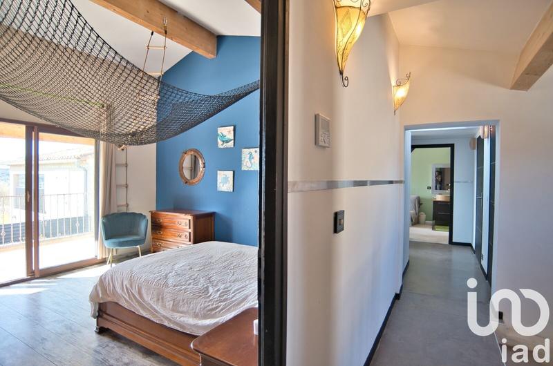 Maison - 225 m² - 6 pièces