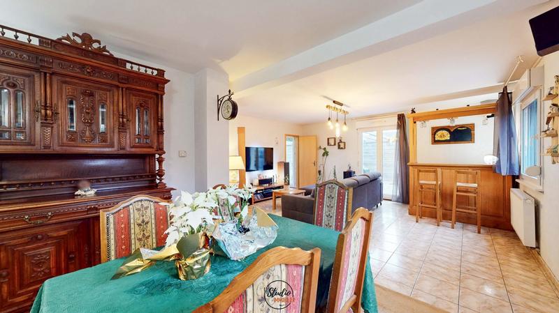 Maison - 123 m² - 4 pièces