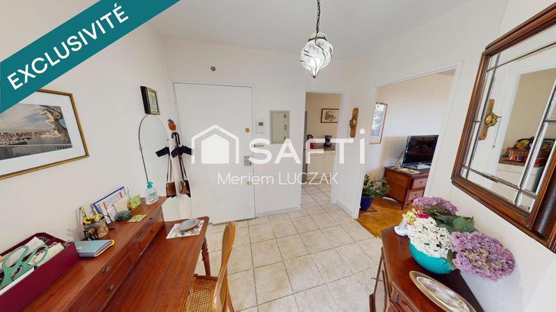 Appartement - 96 m² - 4 pièces