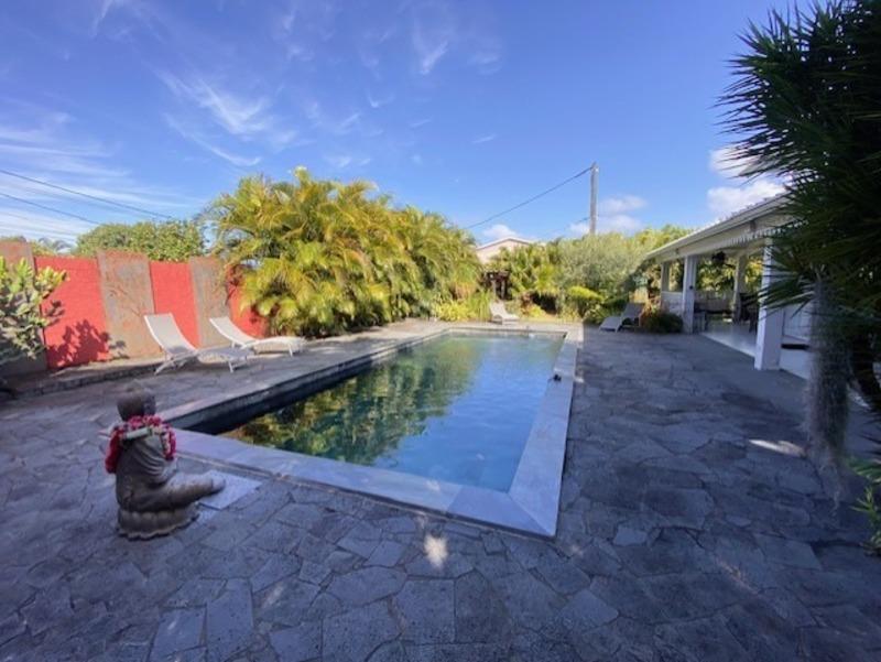 Maison - 220 m² - 9 pièces