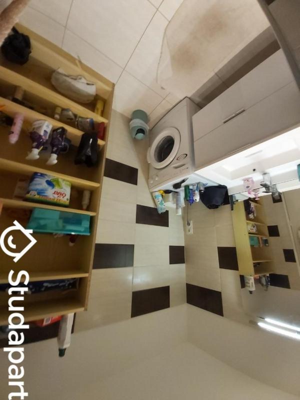 Chambre - 13 m² - 1 pièce