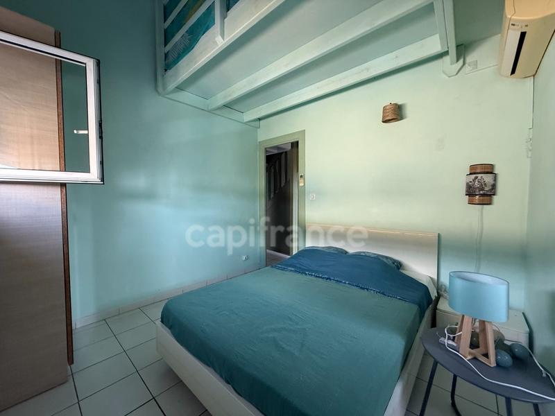 Appartement ancien - 96 m² - 3 pièces