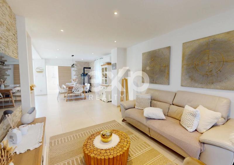 Maison - 125 m² - 6 pièces