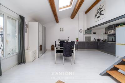 Appartement - 75 m² - 3 pièces