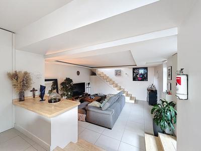 Appartement - 61 m² - 2 pièces