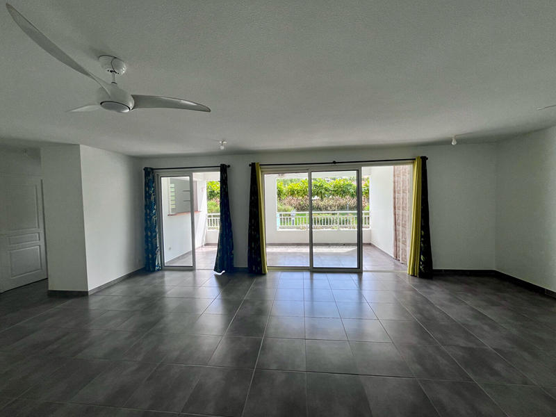 Appartement - 83 m² - 3 pièces