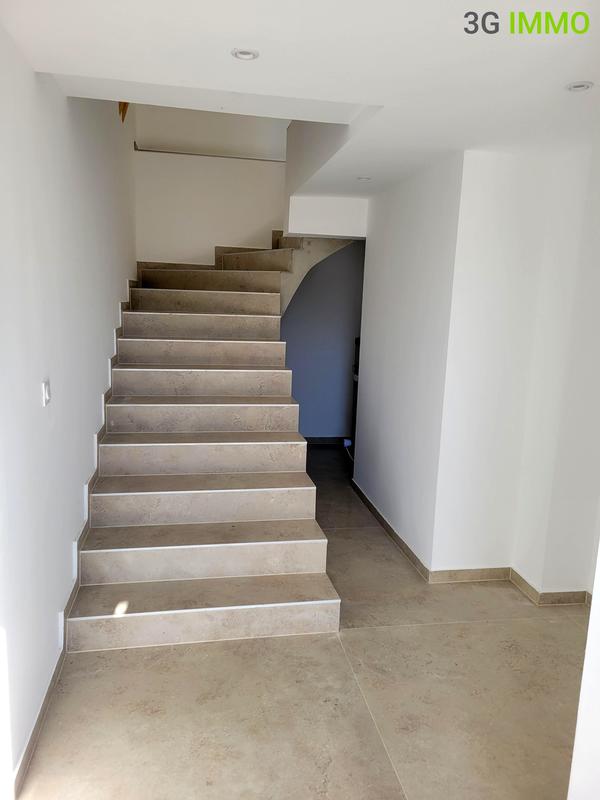 Appartement - 100 m² - 4 pièces