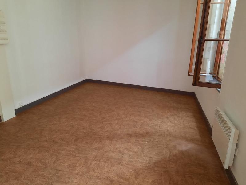 Immeuble - 114 m² - 6 pièces