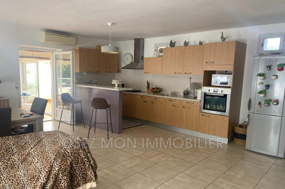 Maison - 320 m² - 14 pièces