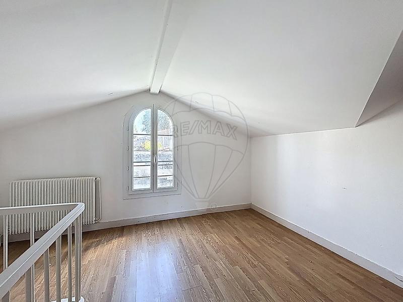 Maison - 108 m² - 5 pièces