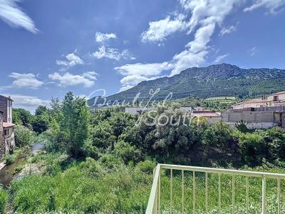 Maison de village - 95 m² - 5 pièces