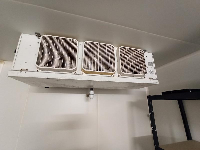 Fonds de commerce - 215 m²