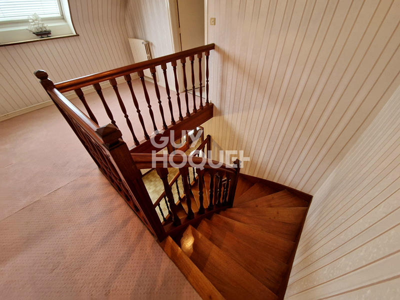 Maison - 138 m² - 7 pièces