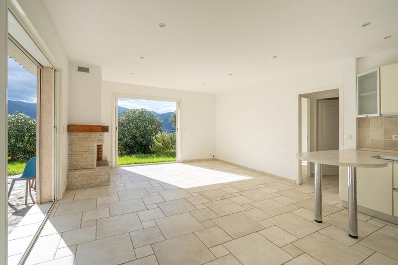 Maison - 60 m² - 3 pièces