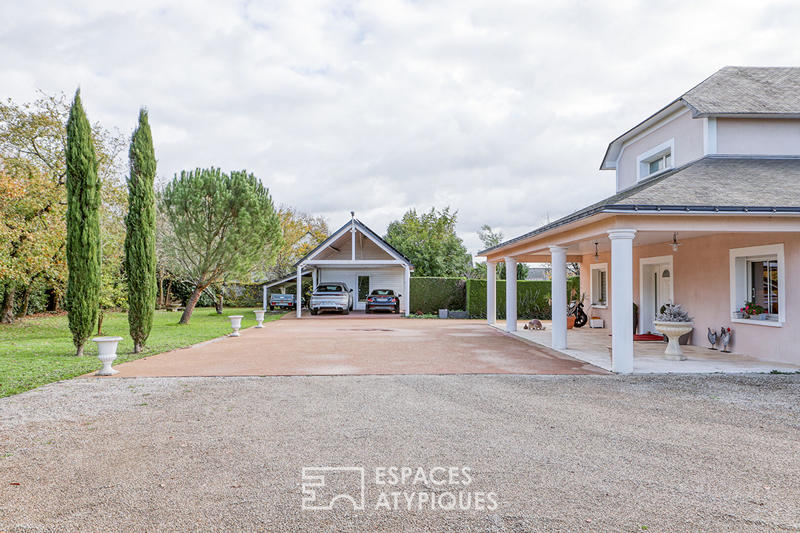 Demeure - 295 m² - 8 pièces