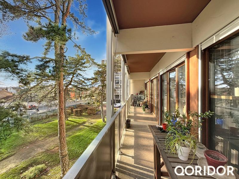 Appartement - 109 m² - 3 pièces