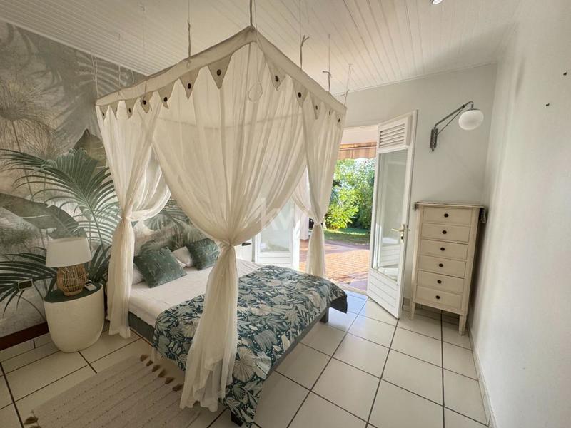 Villa - 168 m² - 4 pièces