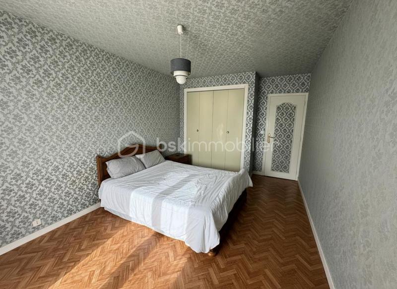 Maison - 160 m² - 7 pièces