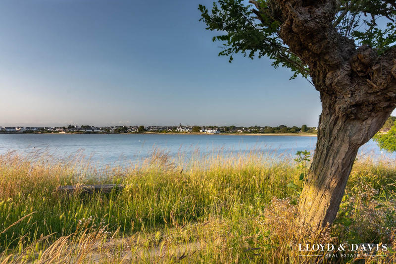 Maison - 213 m² - 7 pièces