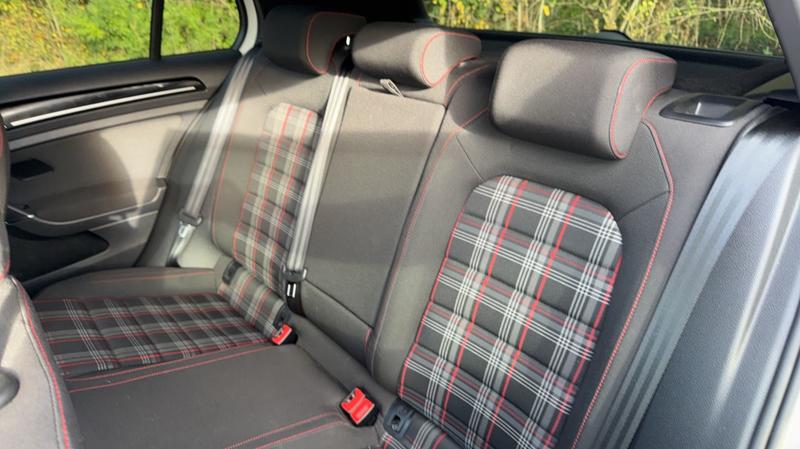 Volkswagen Golf 2.0 Tfsi 230 Dsg6 Gti Performance