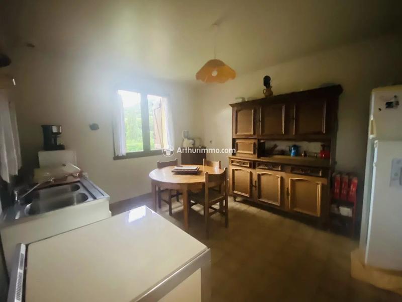 Maison - 85 m² - 3 pièces